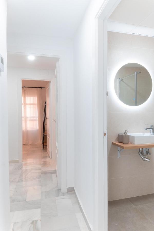 Downtown Apartment Siviglia Esterno foto