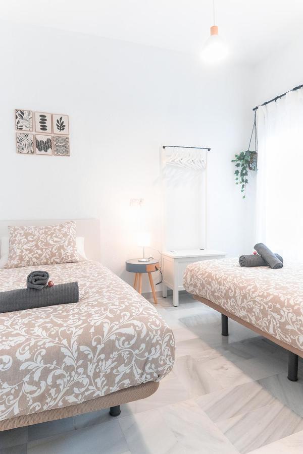 Downtown Apartment Siviglia Esterno foto
